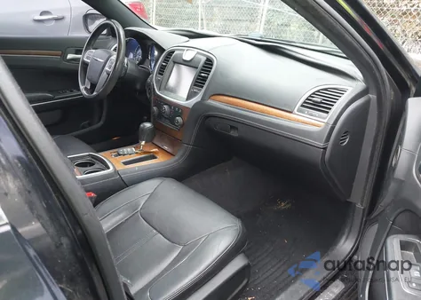 2013 Chrysler 300C John Varvatos Luxury Edition из США, поврежденный, VIN 2C3CCADT0DH711668